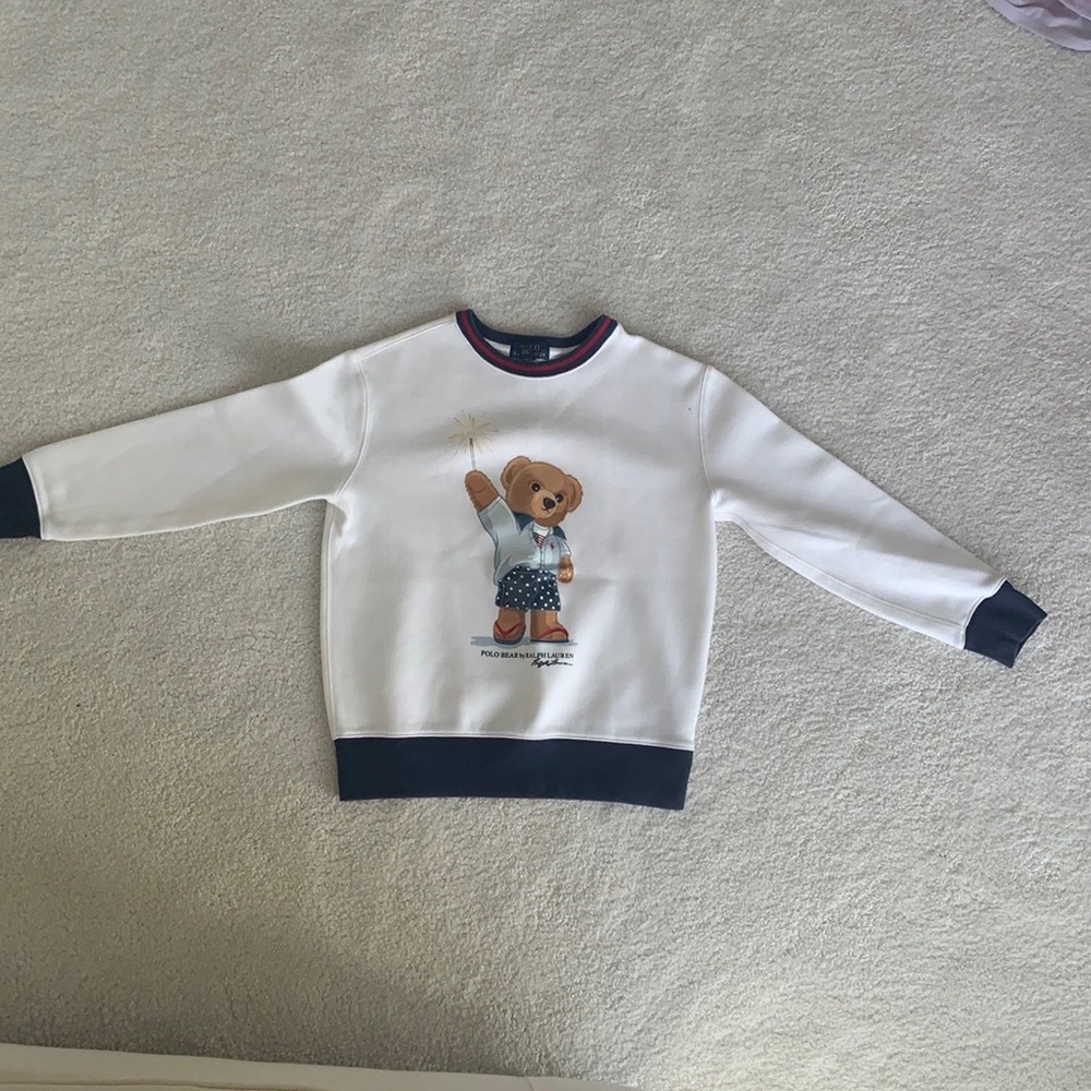 Polo bear Ralph Lauren sweatshirt for 10/12 size girls.